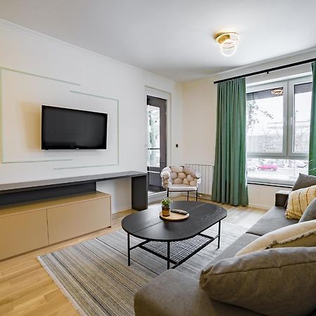 Apartman Epilux トゥズラ エクステリア 写真