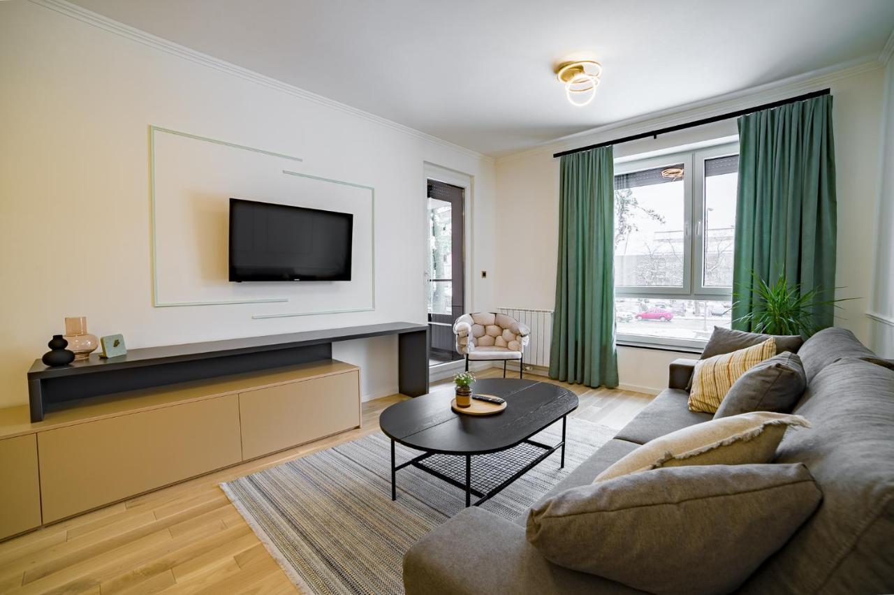 Apartman Epilux トゥズラ エクステリア 写真