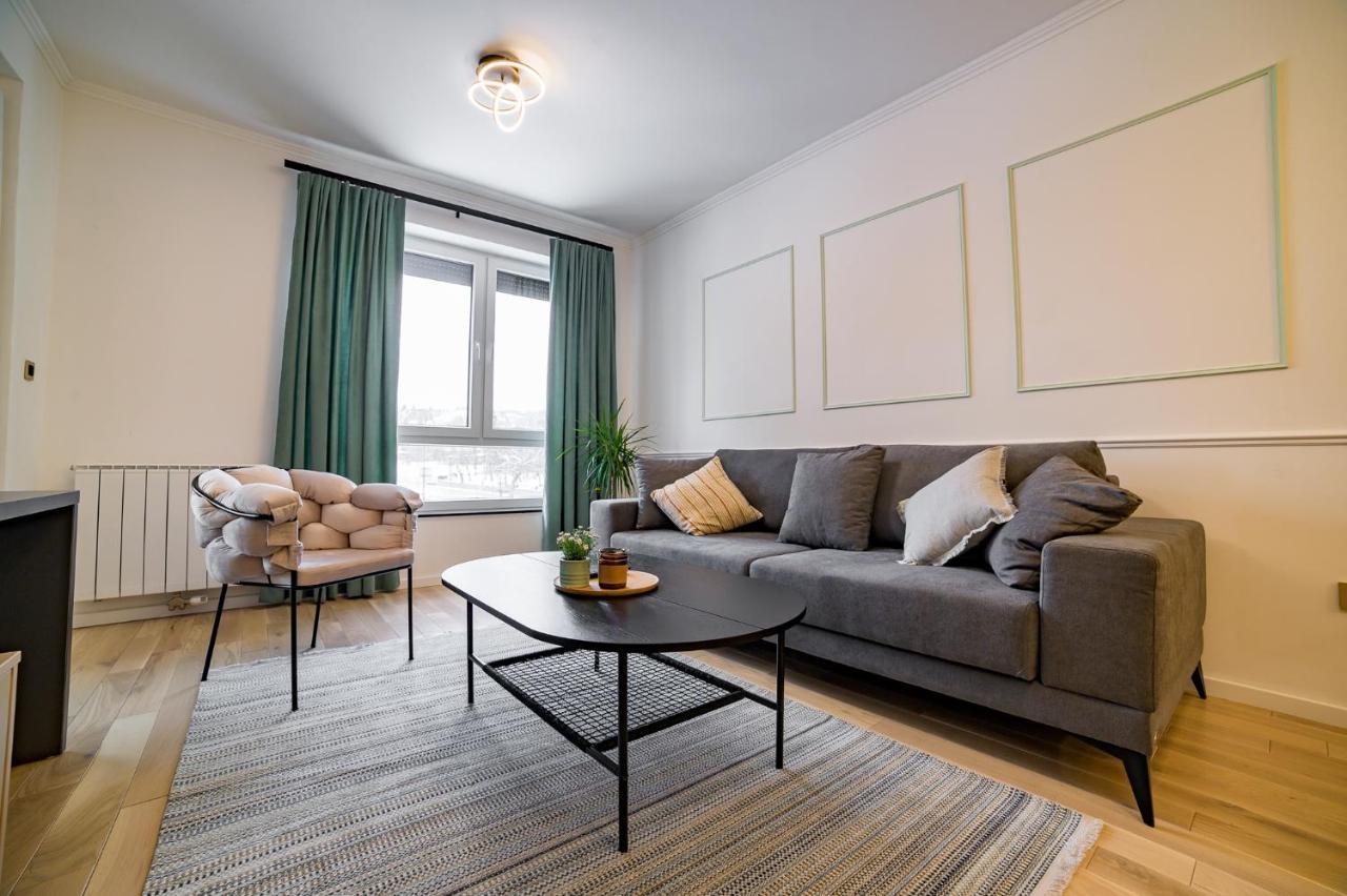 Apartman Epilux トゥズラ エクステリア 写真